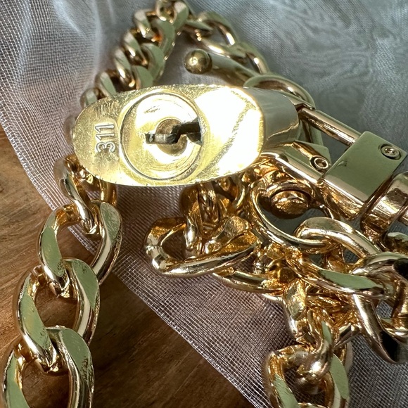 Louis Vuitton Padlock Lock and Key #311 & necklace gold 18” unbranded nwot - Picture 7 of 12